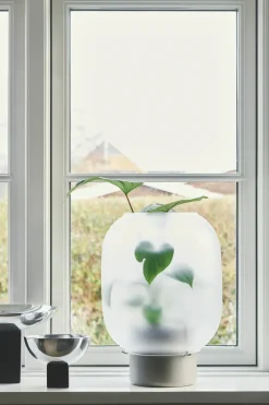 Nebl flower pot with frosted glass Ø26 cm, Grey