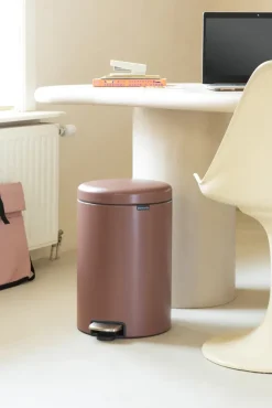 New Icon pedal bin 20 liter, Satin taupe
