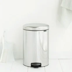 New Icon pedal bin 20 liter, brilliant steel