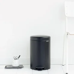 New Icon pedal bin 12 liter, matte black