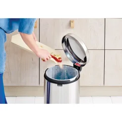 New Icon pedal bin 20 liter, Matt steel fingerprint proof