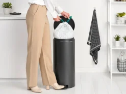 New Icon pedal bin 30 liter, Confident grey