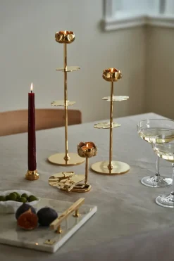 Ninfea No.2 candlestick, Brass