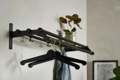 Nostalgi clothes hanger 3-pack, Black