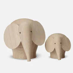 Nunu wooden elephant, medium