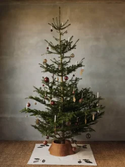 Oak leaf Christmas tree candle holder 4-pack, Brass