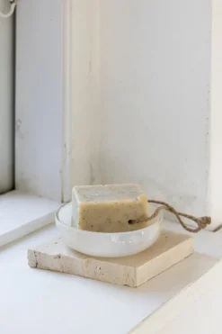 Opal soap dish, Linen