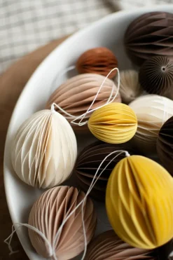 Ovoid paper Easter decoration small 4 cm, Yellow