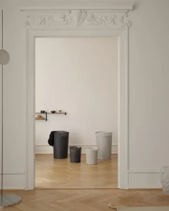 Oya laundry basket 75 L, Warm grey