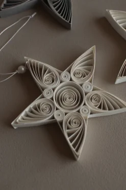 Paper star Christmas decoration 10.5 cm, White
