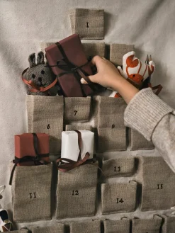 Pine advent calendar, Mini, 50x69 cm