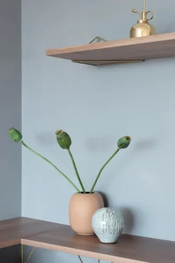 Pythagoras shelf, walnut