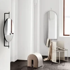 Rotating mirror, Black