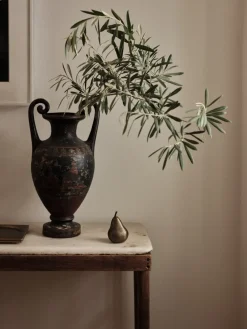 Sentimant decoration pear, Brass