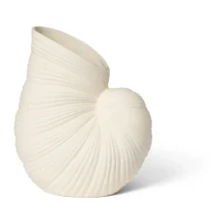 Shell vase, Off white