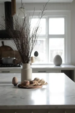 Sit Around Easter decoration, Sand