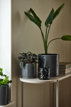 Sleek pot Ø12 cm, Charcoal