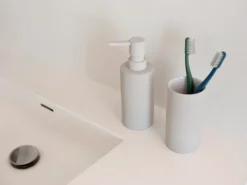 Solo toothbrush mug, Soft Grey