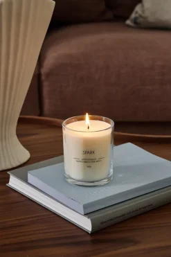 Spark scented candle, 260 g