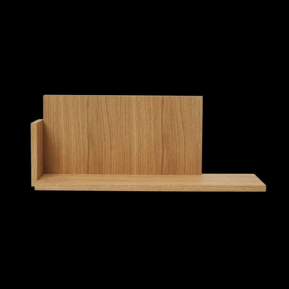 Stagger shelf low, Oiled Oak