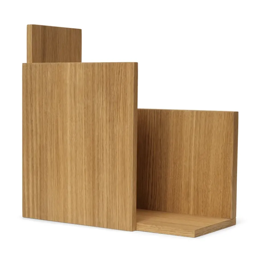 Stagger shelf square, Oiled Oak