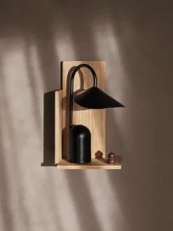 Stagger shelf tall, Oiled Oak