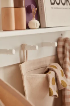 Star shelf with hooks, White