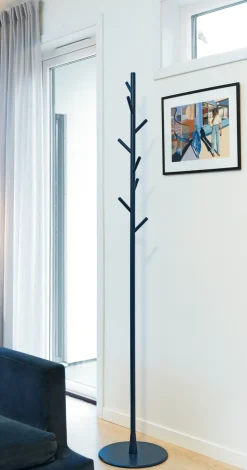 Sticks hanger floor, Thistle