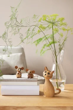 The city mouse decoration, Oak