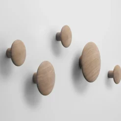 The Dots clothes hook oak, Ø13 cm