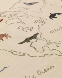 The world fabric map, Off white