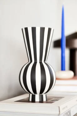 Toppu vase Ø14.5 cm, Black-white