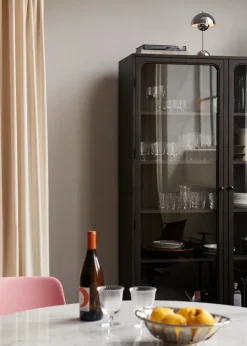 Trace SC88 display cabinet 120x192x40 cm, Dark stained oak