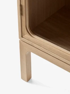 Trace SC87 display cabinet 50x192x40 cm, Natural oak
