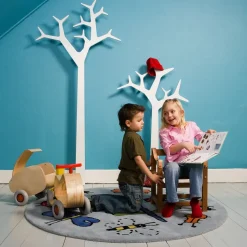 Tree Rock floor hanger, Oak clear lacquer