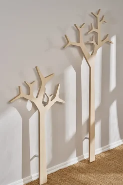Tree wall wall-mounted coat hanger Special Edition 134 cm, White pigmented pine