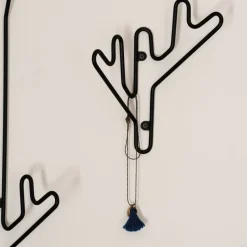 Twig coat hanger, black