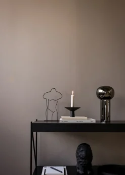 Uma candle sticks, Black