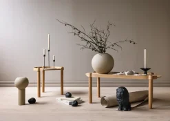 Uma candle sticks, Black