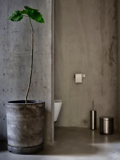 Ume pedal bin, Steel