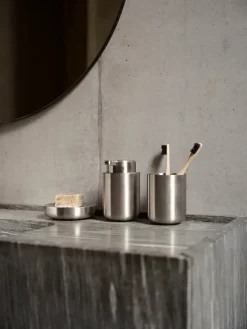 Ume soap dispenser, Steel