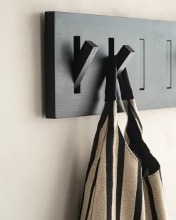 Utilitile wall hanger clothes hanger, Lacquered oak-black-large