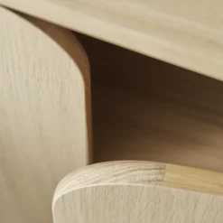 Vidja side table, White pigmented oak