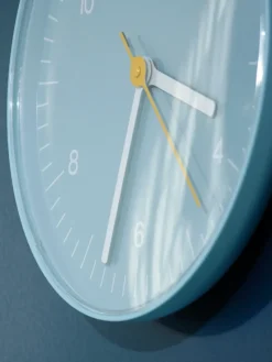 Wall Clock Ø26.5 cm, Blue